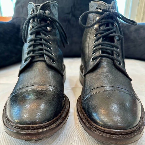 Black lace up boots size 9 - Picture 7 of 16